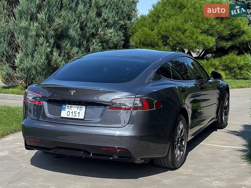 Ліфтбек Tesla Model S 2021 в Дніпрі фото 4 Ліфтбек Tesla Model S 2021 в Дніпрі