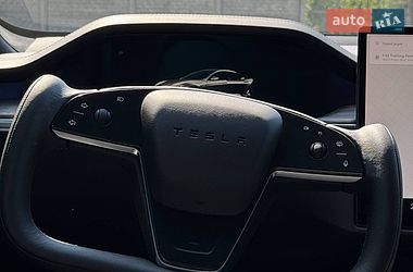 Ліфтбек Tesla Model S 2021 в Дніпрі фото 14 Ліфтбек Tesla Model S 2021 в Дніпрі