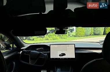 Ліфтбек Tesla Model S 2021 в Дніпрі фото 16 Ліфтбек Tesla Model S 2021 в Дніпрі