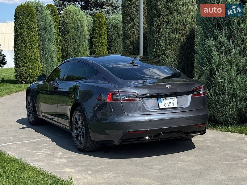 Ліфтбек Tesla Model S 2021 в Дніпрі фото 6 Ліфтбек Tesla Model S 2021 в Дніпрі