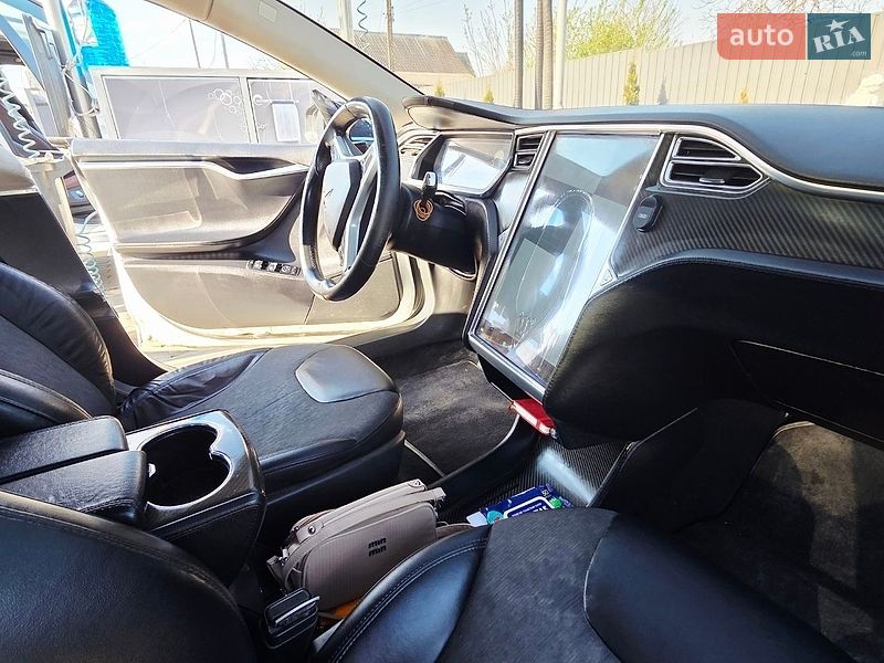 Ліфтбек Tesla Model S 2013 в Ружині фото 3 Ліфтбек Tesla Model S 2013 в Ружині