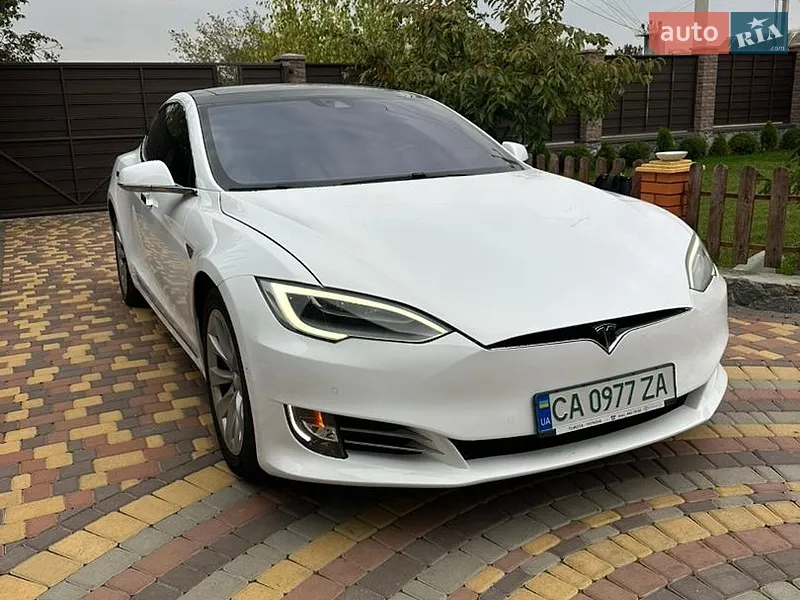 Tesla Model S