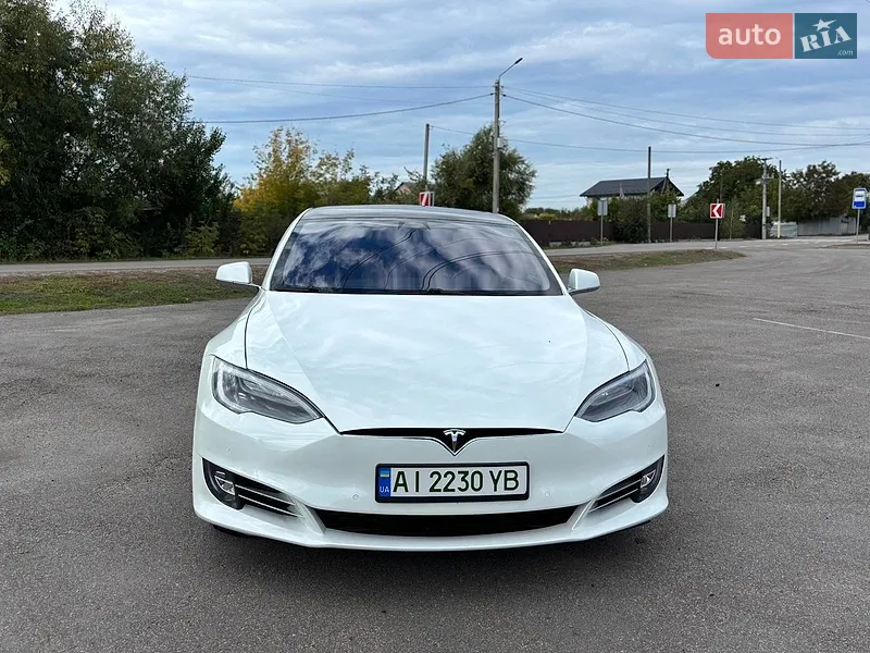 Tesla Model S
