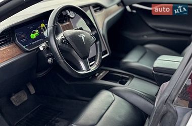 Ліфтбек Tesla Model S 2019 в Києві