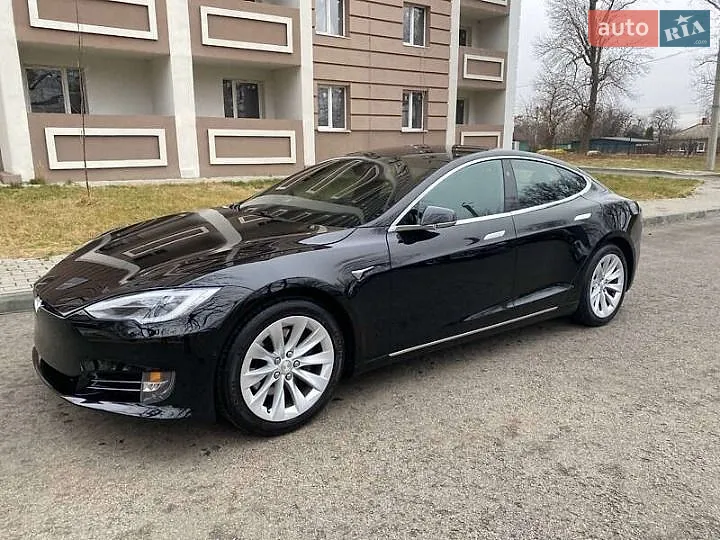 Tesla Model S