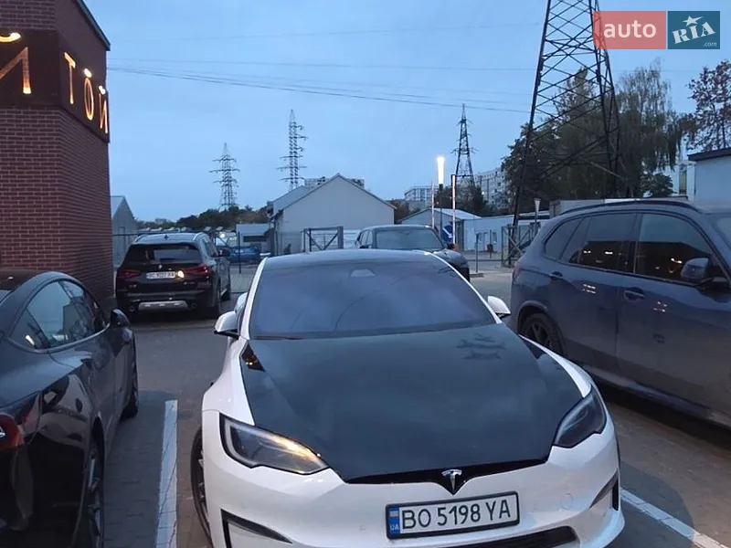 Tesla Model S