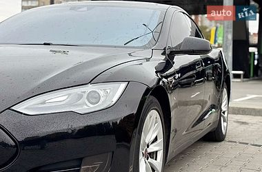Лифтбек Tesla Model S 2015 в Хмельницком фото 2 Лифтбек Tesla Model S 2015 в Хмельницком