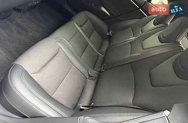 Лифтбек Tesla Model S 2018 в Ковеле