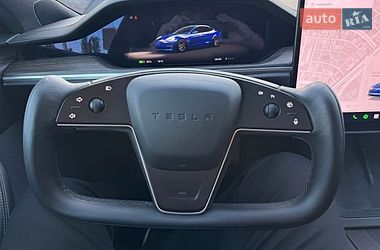 Лифтбек Tesla Model S 2021 в Киеве