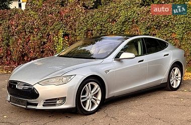 Лифтбек Tesla Model S 2012 в Одессе