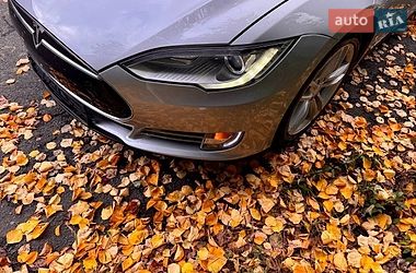 Лифтбек Tesla Model S 2012 в Одессе