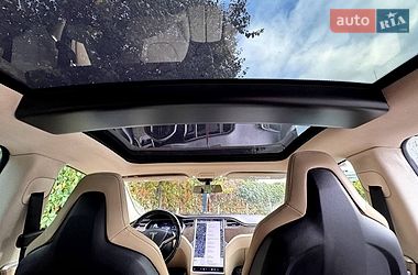 Лифтбек Tesla Model S 2012 в Одессе