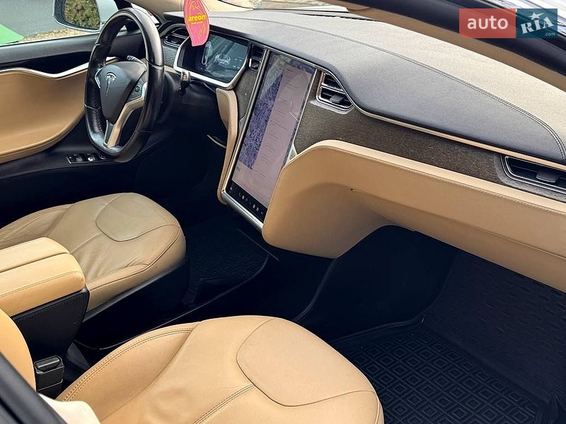Лифтбек Tesla Model S 2012 в Одессе