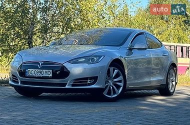 Ліфтбек Tesla Model S 2013 в Дрогобичі