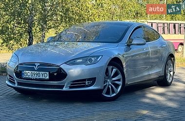 Лифтбек Tesla Model S 2013 в Дрогобыче