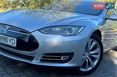 Ліфтбек Tesla Model S 2013 в Дрогобичі