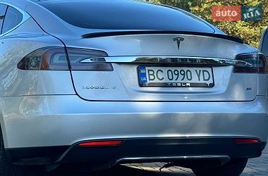 Ліфтбек Tesla Model S 2013 в Дрогобичі