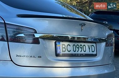 Ліфтбек Tesla Model S 2013 в Дрогобичі