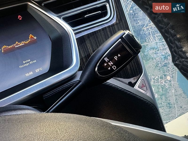 Ліфтбек Tesla Model S 2013 в Дрогобичі