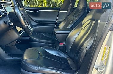 Ліфтбек Tesla Model S 2013 в Дрогобичі