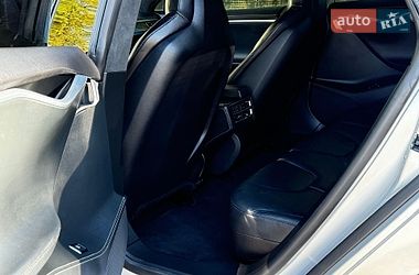 Ліфтбек Tesla Model S 2013 в Дрогобичі