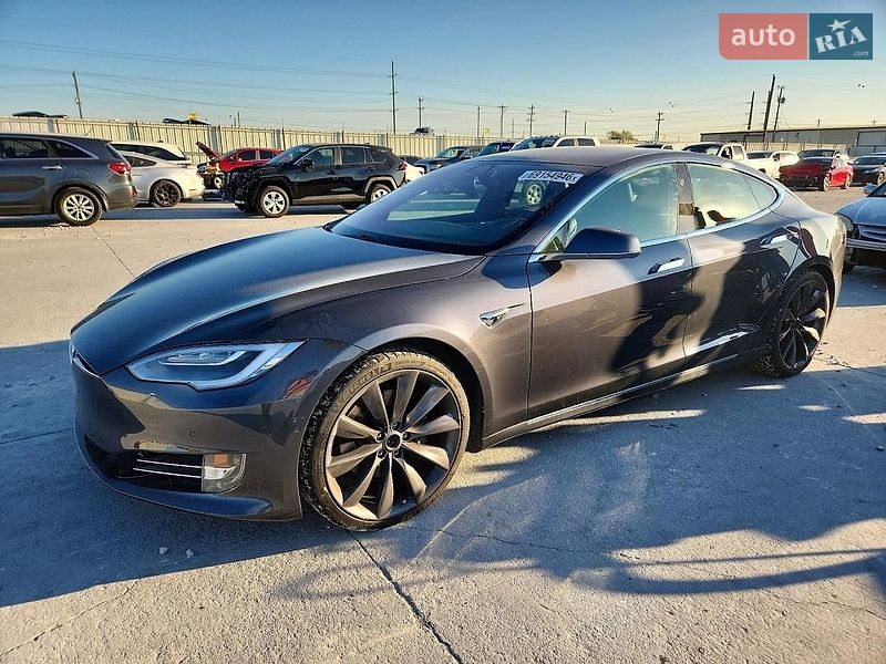 Tesla Model S 2017