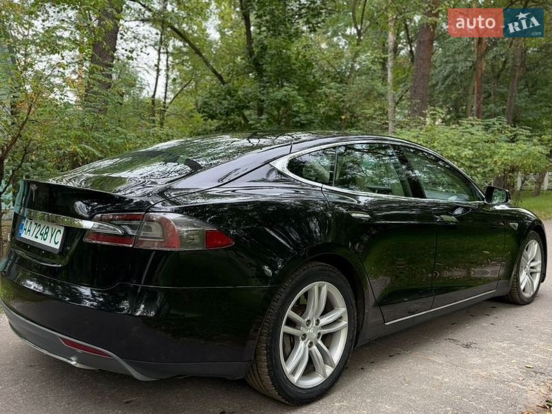 Лифтбек Tesla Model S 2013 в Ирпене фото 5 Лифтбек Tesla Model S 2013 в Ирпене