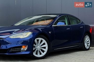 Ліфтбек Tesla Model S 2018 в Києві