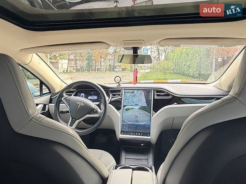 Ліфтбек Tesla Model S 2013 в Києві фото 13 Ліфтбек Tesla Model S 2013 в Києві
