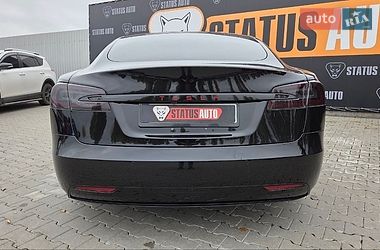 Ліфтбек Tesla Model S 2017 в Хмельницькому