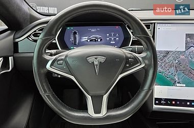 Ліфтбек Tesla Model S 2017 в Хмельницькому