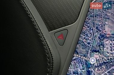 Ліфтбек Tesla Model S 2018 в Львові