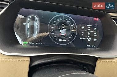 Ліфтбек Tesla Model S 2014 в Києві фото 13 Ліфтбек Tesla Model S 2014 в Києві