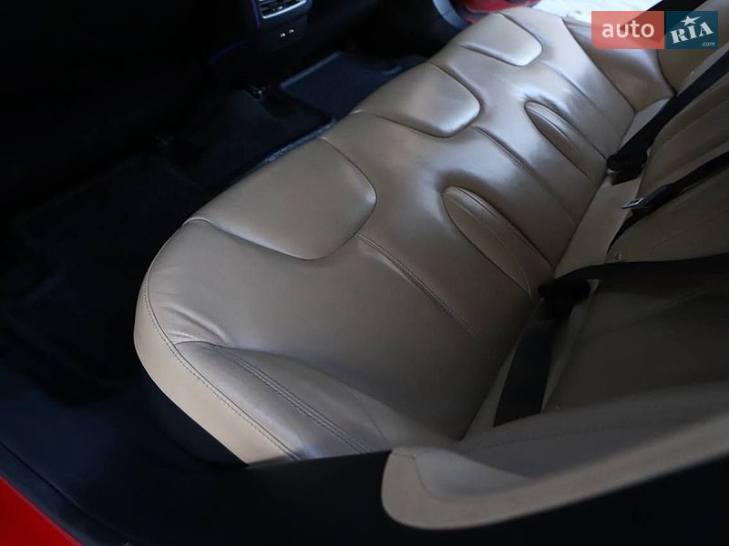 Ліфтбек Tesla Model S 2017 в Трускавці
