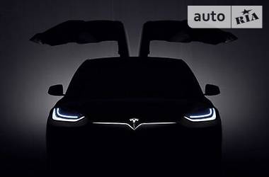 Внедорожник / Кроссовер Tesla Model X 2018 в 