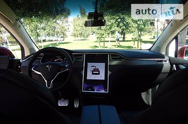 Внедорожник / Кроссовер Tesla Model X 2018 в 
