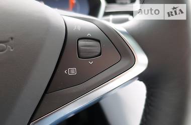 Внедорожник / Кроссовер Tesla Model X 2017 в 
