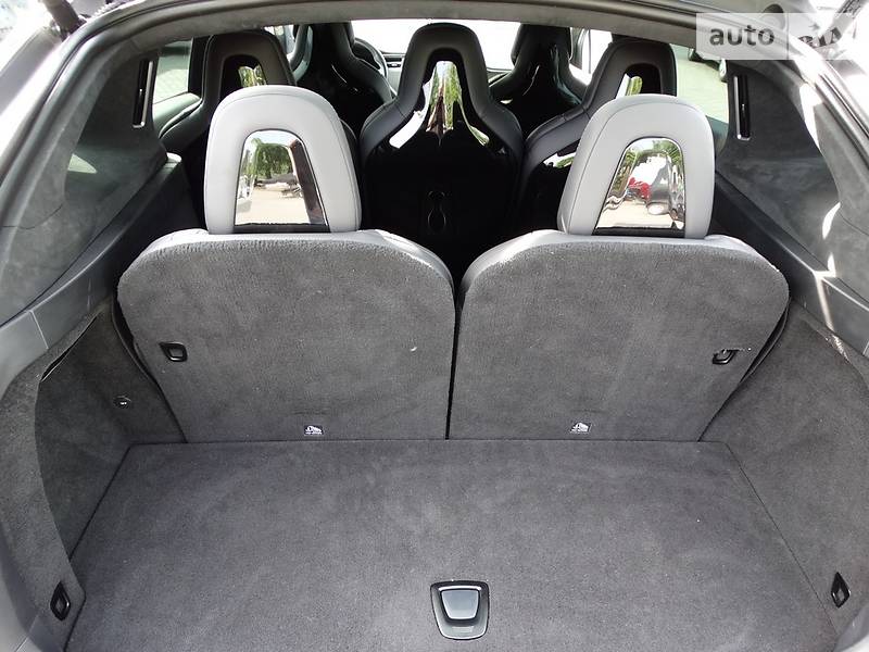 Внедорожник / Кроссовер Tesla Model X 2016 в Днепре фото 29 Внедорожник / Кроссовер Tesla Model X 2016 в Днепре