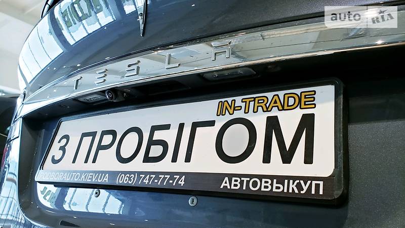 Позашляховик / Кросовер Tesla Model X 2017 в Києві