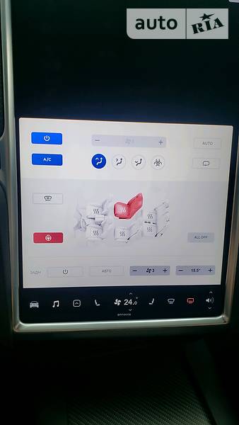 Позашляховик / Кросовер Tesla Model X 2017 в Києві