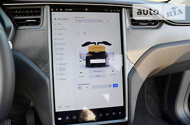 Внедорожник / Кроссовер Tesla Model X 2019 в Киеве