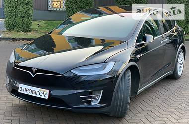 Внедорожник / Кроссовер Tesla Model X 2018 в Киеве