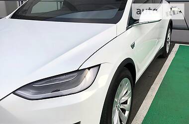 Внедорожник / Кроссовер Tesla Model X 2018 в Киеве