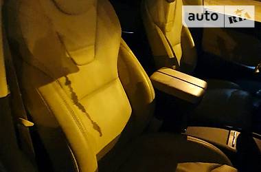Позашляховик / Кросовер Tesla Model X 2017 в 