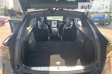 Позашляховик / Кросовер Tesla Model X 2016 в 