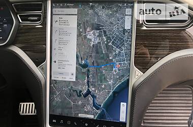 Внедорожник / Кроссовер Tesla Model X 2016 в 
