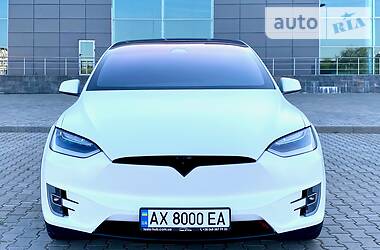 Внедорожник / Кроссовер Tesla Model X 2018 в Киеве