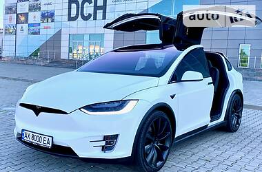 Внедорожник / Кроссовер Tesla Model X 2018 в Киеве