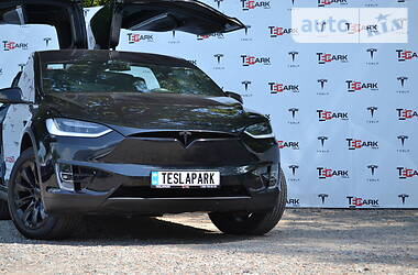 Внедорожник / Кроссовер Tesla Model X 2018 в Киеве