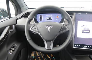 Внедорожник / Кроссовер Tesla Model X 2020 в Киеве